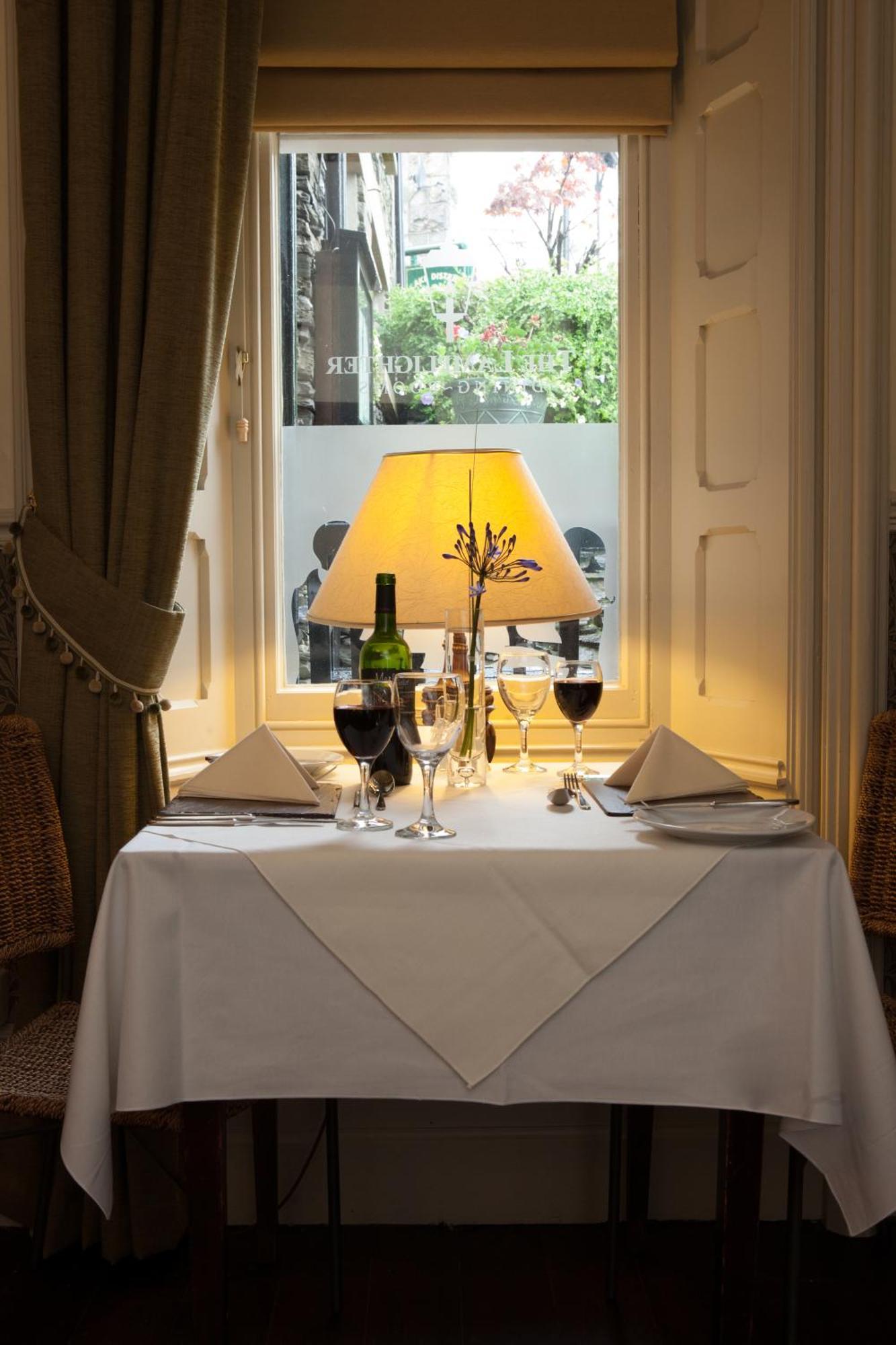 The Lamplighter Dining ~ Rooms Windermere Exterior foto